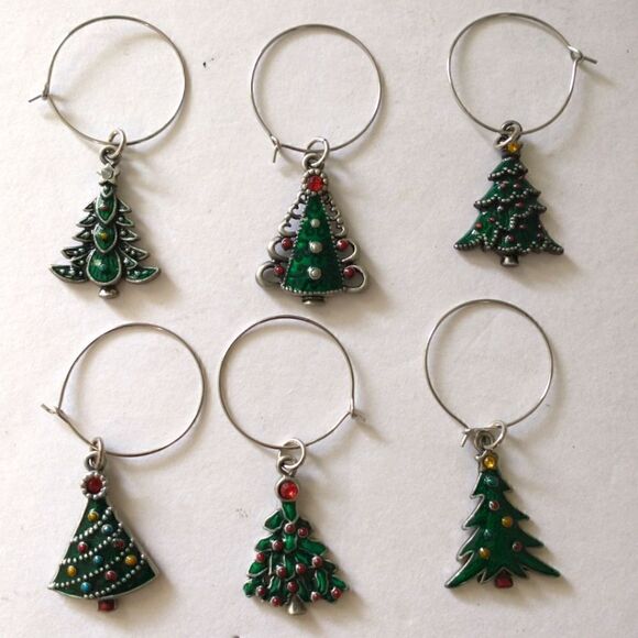 Christmas Tree Wine Glass Markers Charms Set Of 6 Rhinestones Enameled Metal.  - Picture 1 of 14